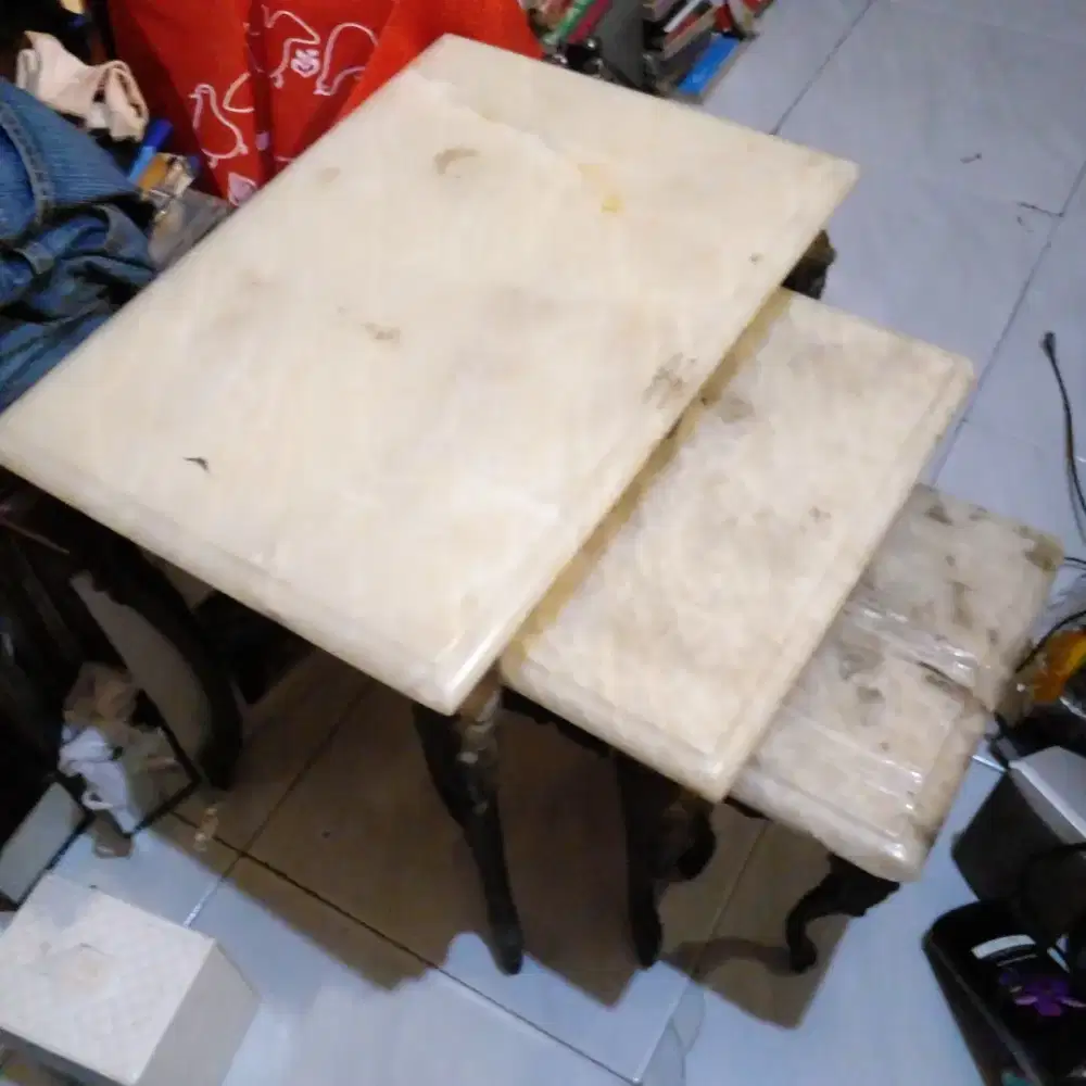 Meja marmer model  eropa kaki besi set 3