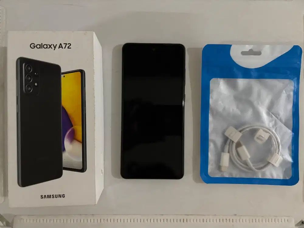 Samsung A72 8GB/256GB Second + Charger Type C