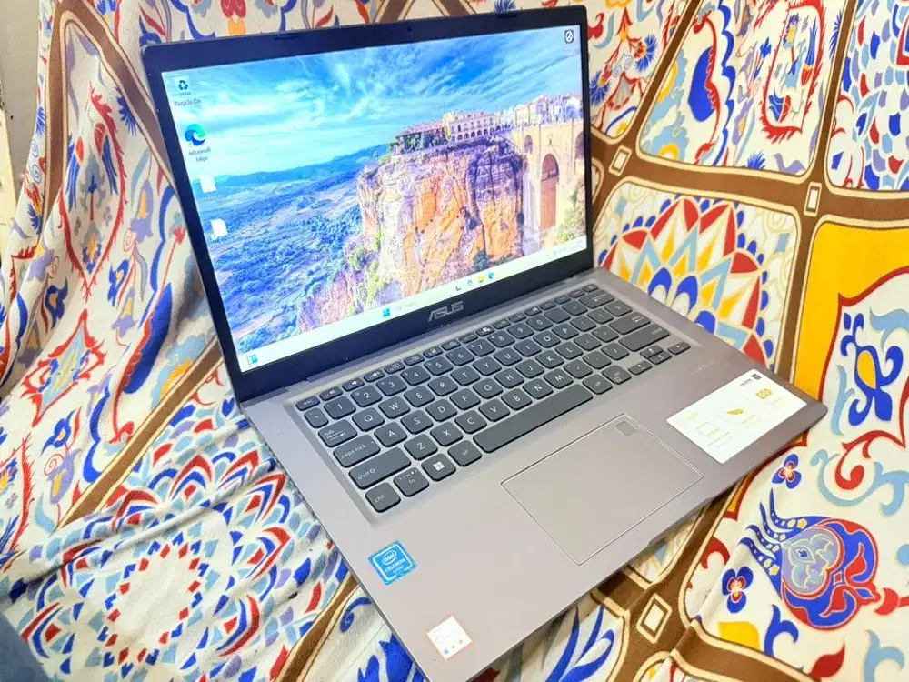 Laptop Desain Asus X415M Intel Ram 8
