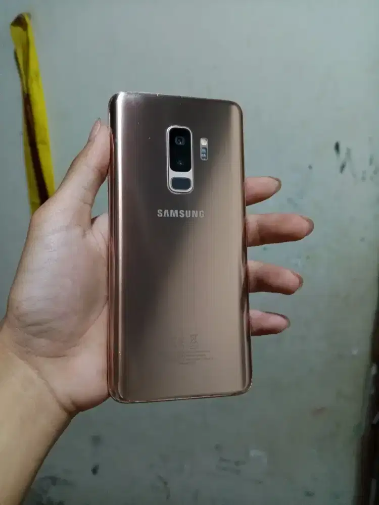Samsung Galaxy S9 Plus 6/256 Tipe tertinggi SEIN Indonesia