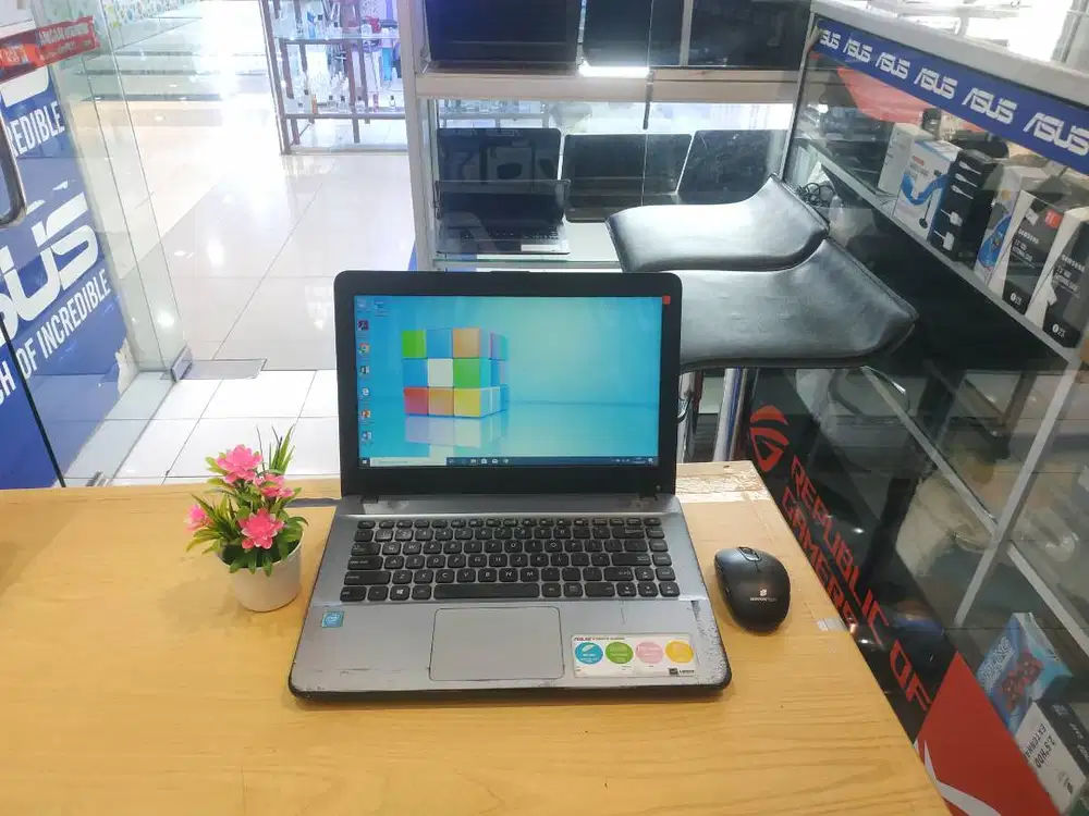 SALE LAPTOP ASUS X441S CELERON RAM 2GB SSD 128GB