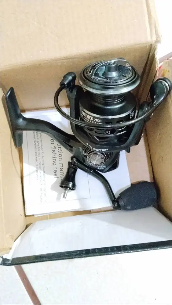 Reel Oncak Defender 2000