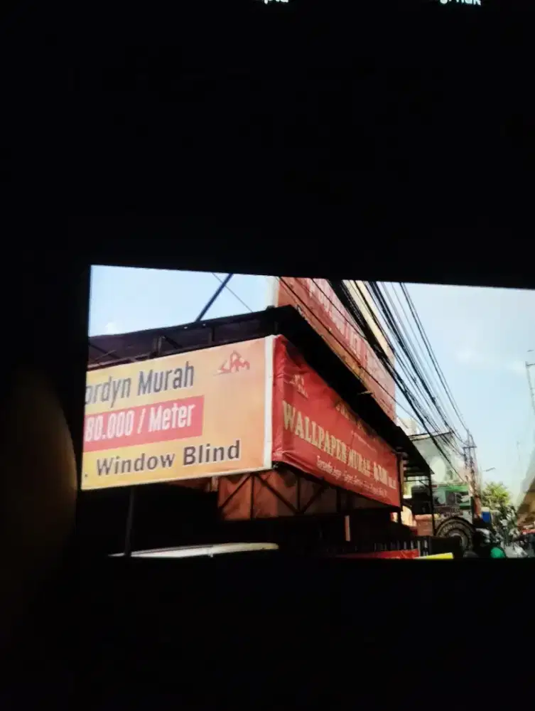 Dibutuhkan staff toko wanita