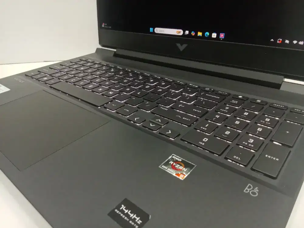 HP VICTUS 16E1090AX AM6600H 16/512GBD RYZEN 5-