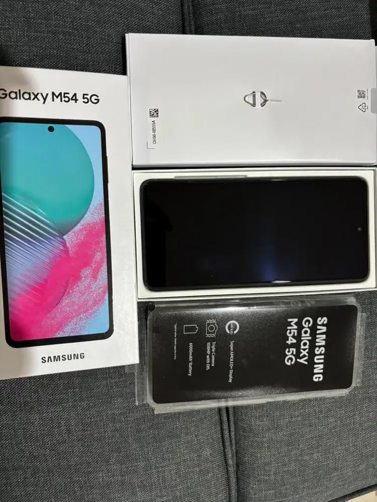 Samsung M54 8/256 5G nfc