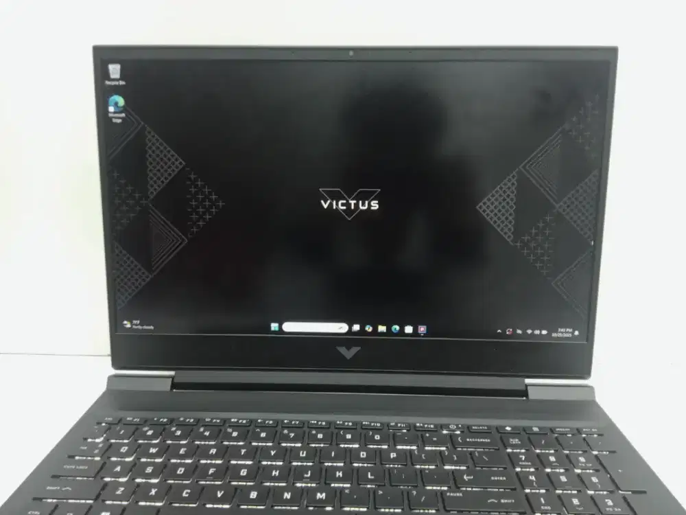HP VICTUS 16E1090AX AMD RYZEN 5-6600H 16/512GB