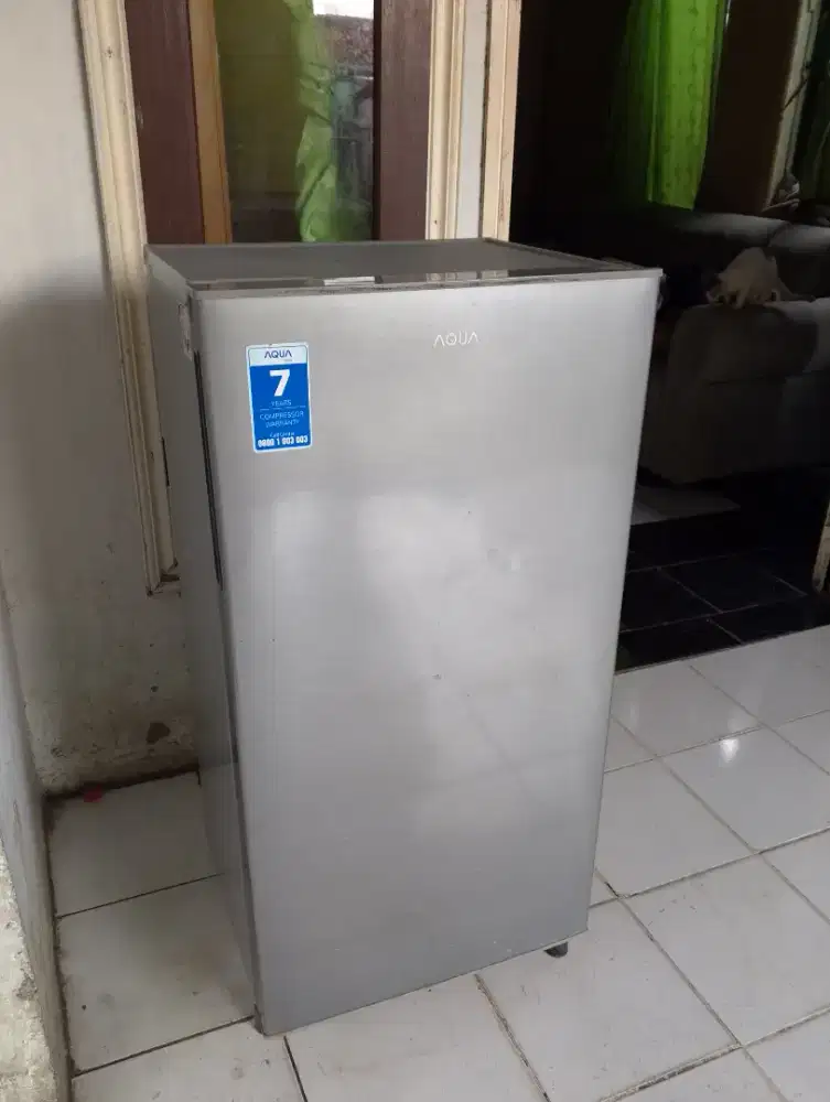 Kulkas Aqua 1 pintu normal