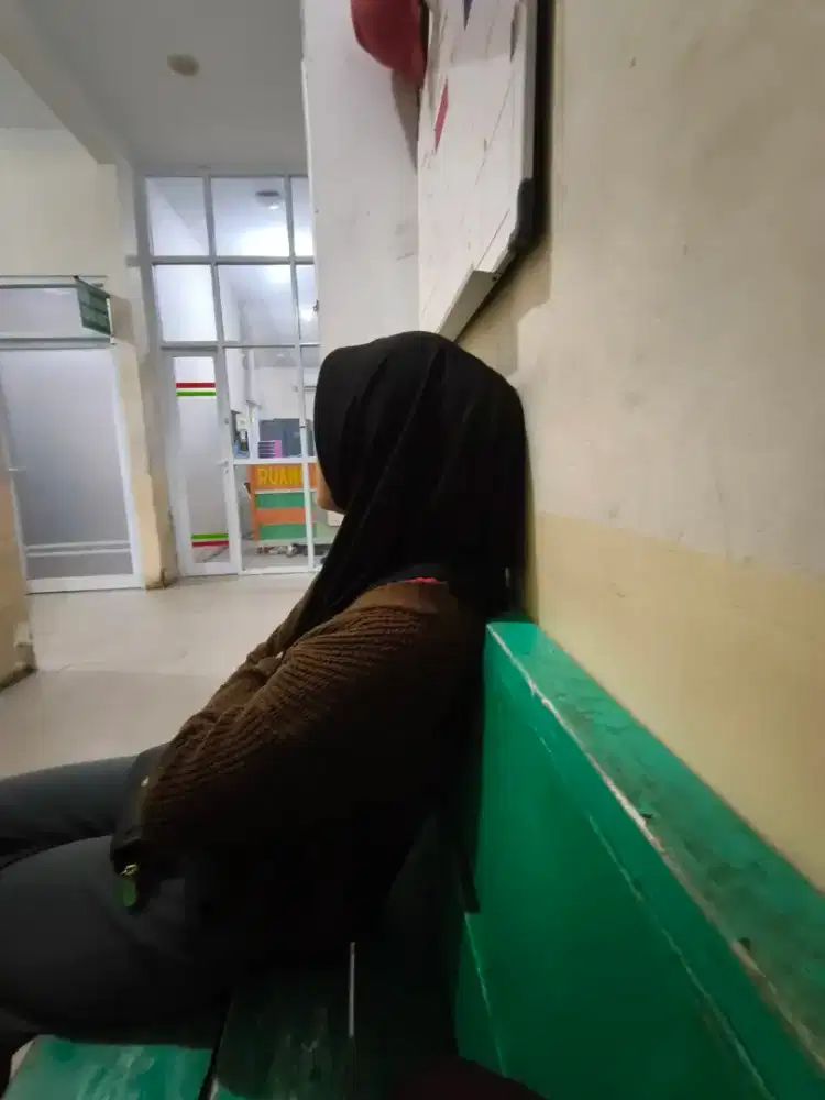 Mencari kerja sore-malam