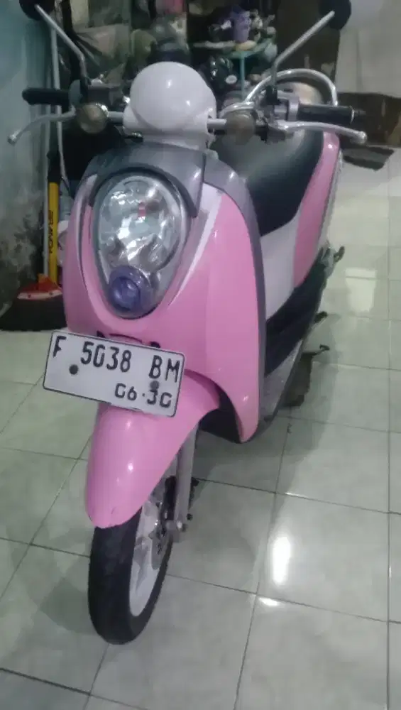 Honda Scoopy karbu th 2010