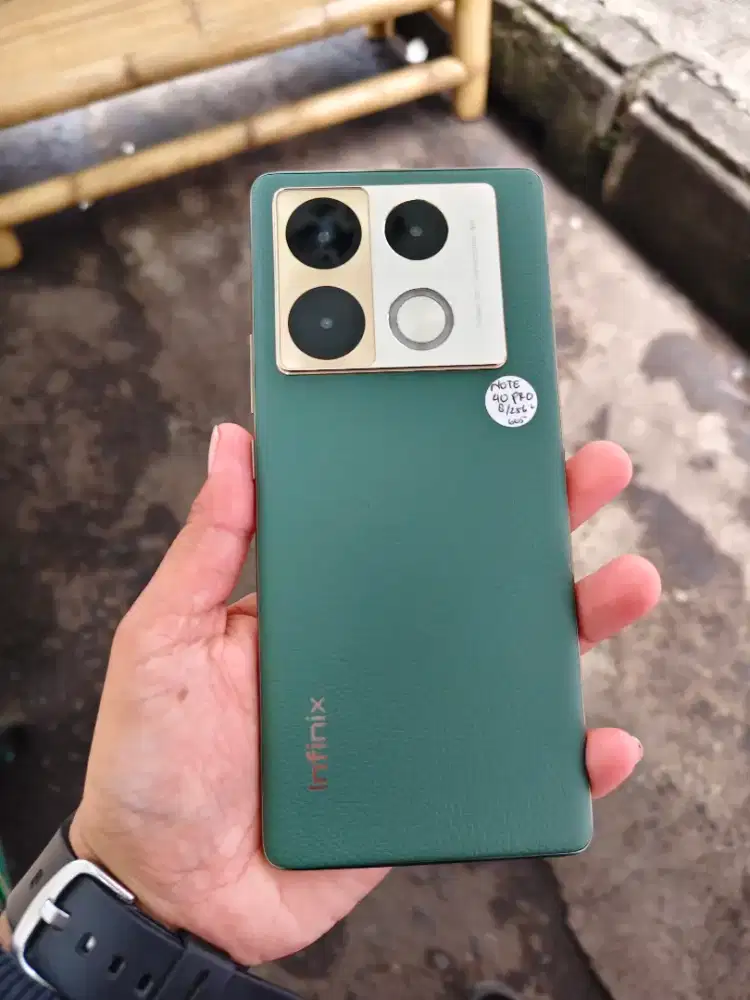 Infinix Note 40 Pro 8/256gb Fullset Mulus