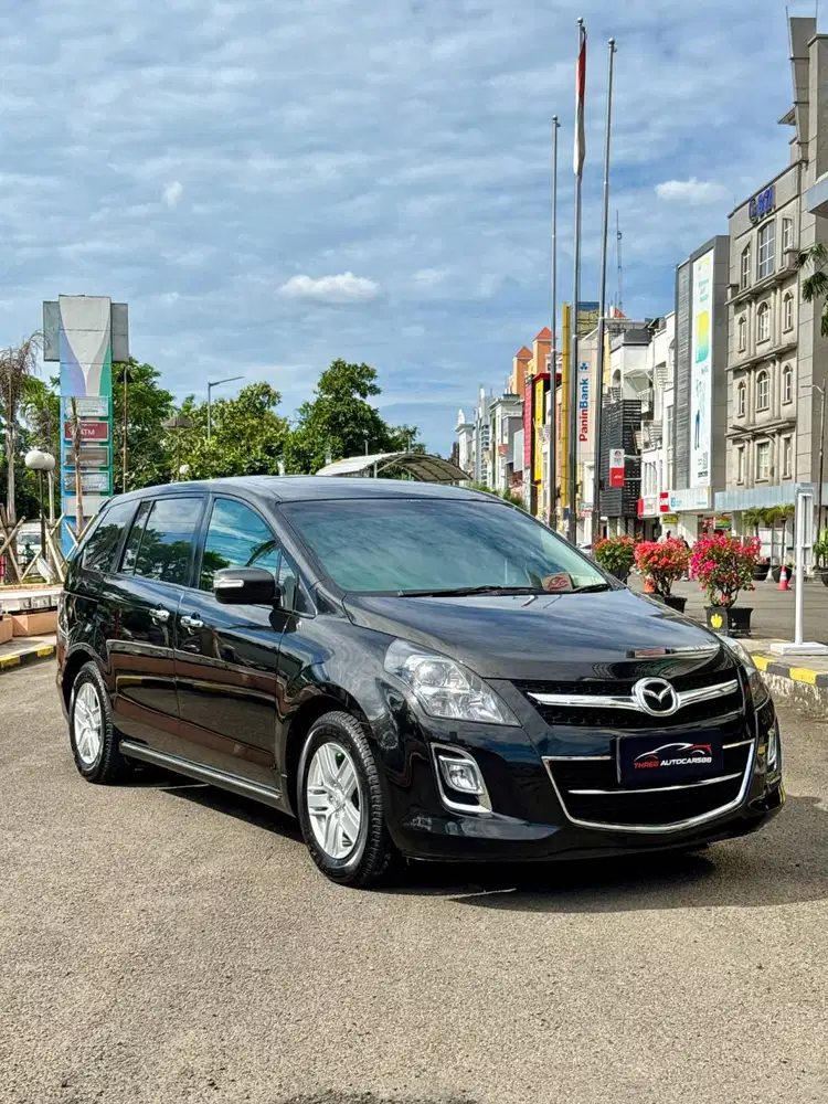Mazda 8 2011 Automatic Low KM 75 Rb Sunroof