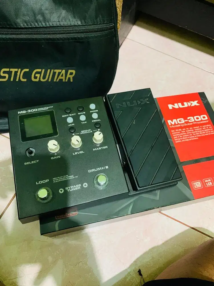 Efek gitar  Nux MG300