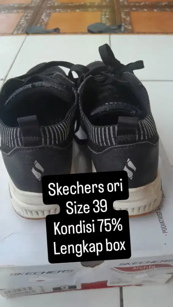 Skeachers size 39