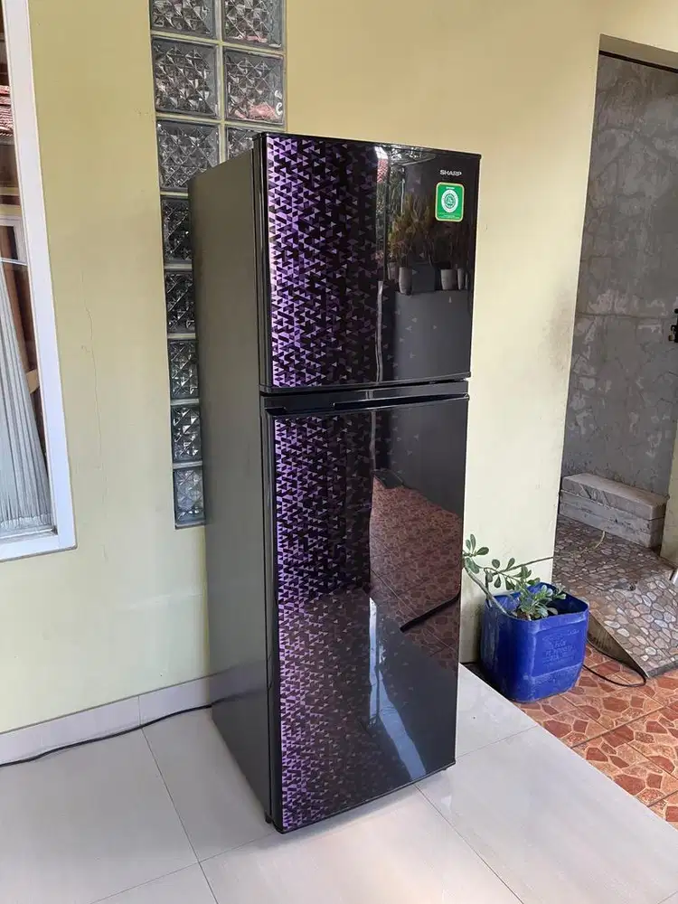 Kulkas 2 pintu Sharp 316L normal dingin beku no minus