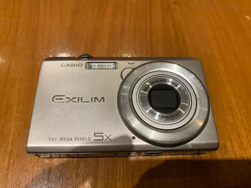 Digicam Camera HD Casio Exilim ZS15
