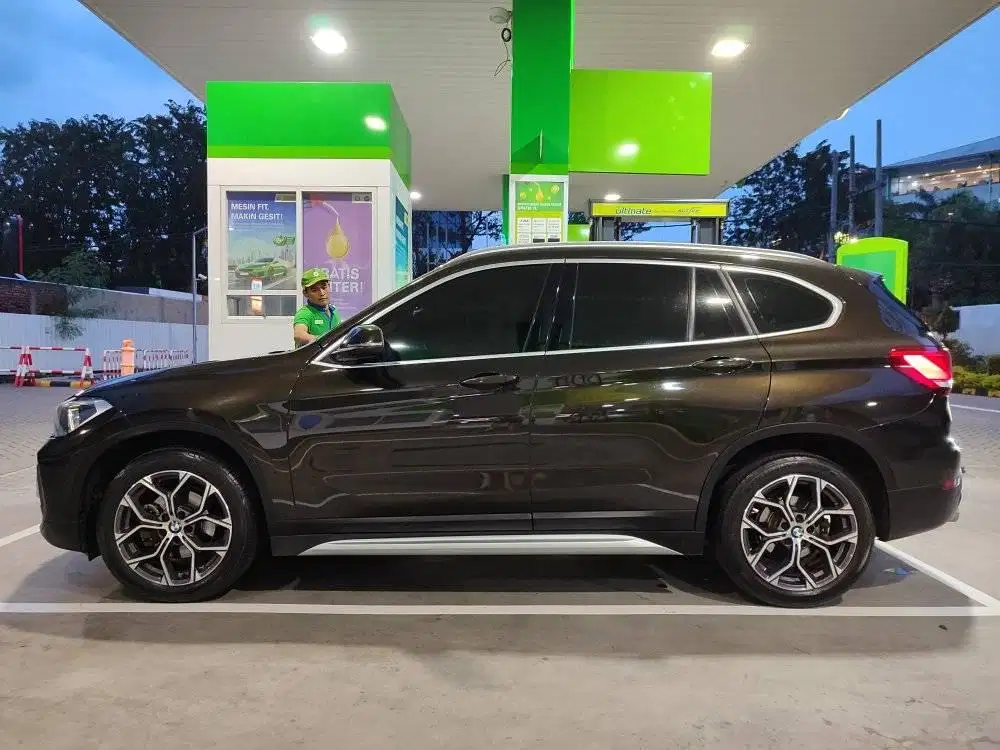 HARGA TERMURAH BMW X1 2021 XLINE pcd fortuner pajero cx3 innova