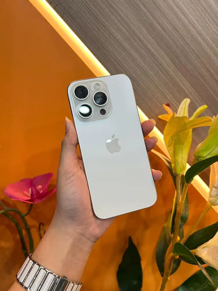 iphone 15pro 128gb