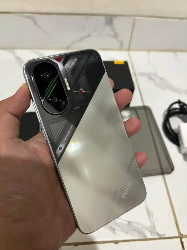 Poco F7 12/512 Silver