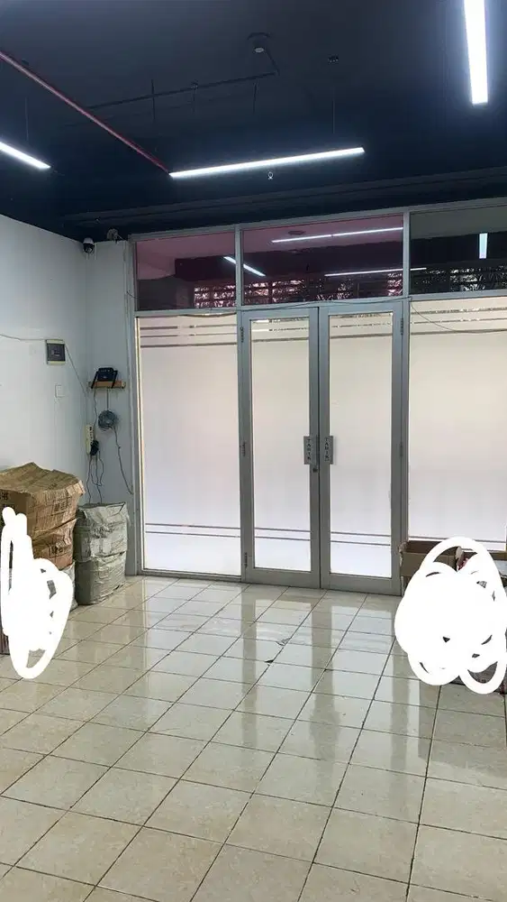 Di sewakan apartemen / gudang siap pakai