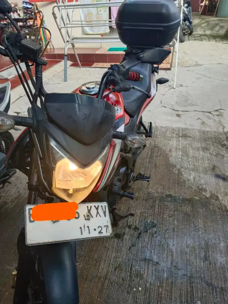 Honda CB 150R bekas
