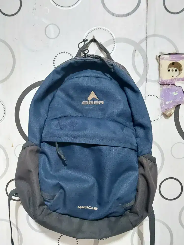 Tas ransel sekolah/Daypack/Backpack Eiger Macaca 18L