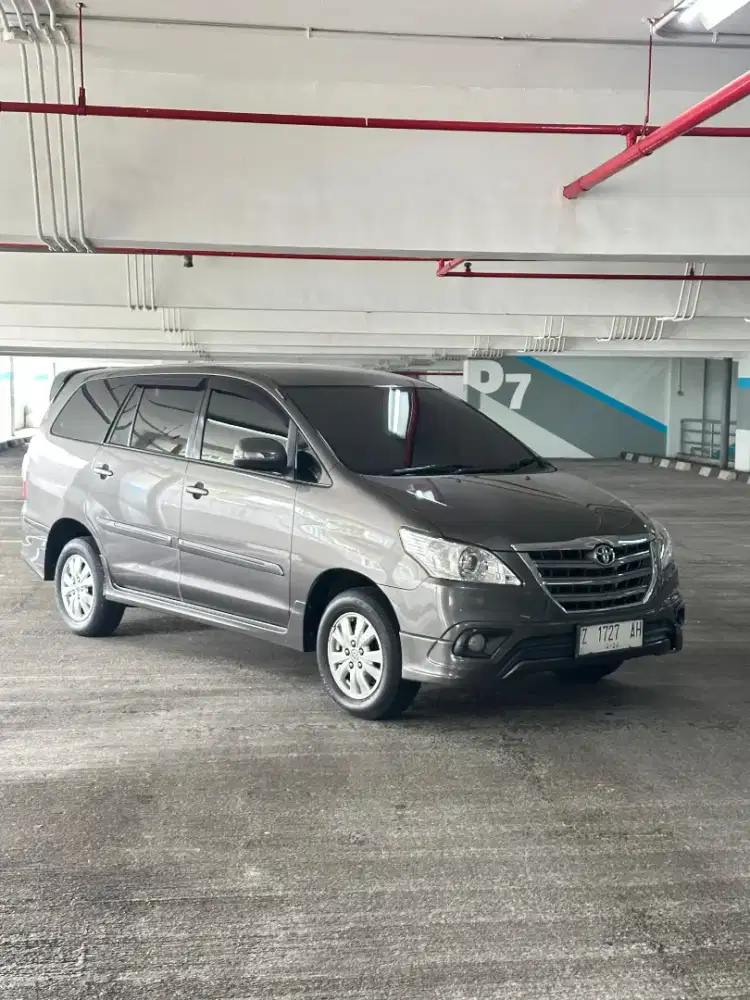 Kijang Innova G Luxury Matic 2013 2014 Abu Abu
