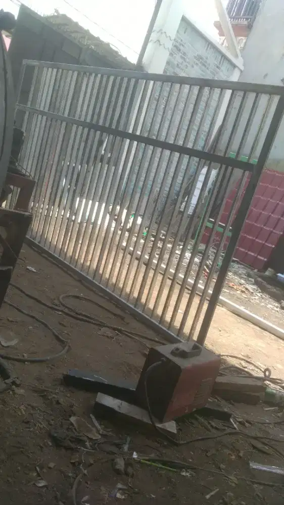 Pagar,kanopi,ralling tangga