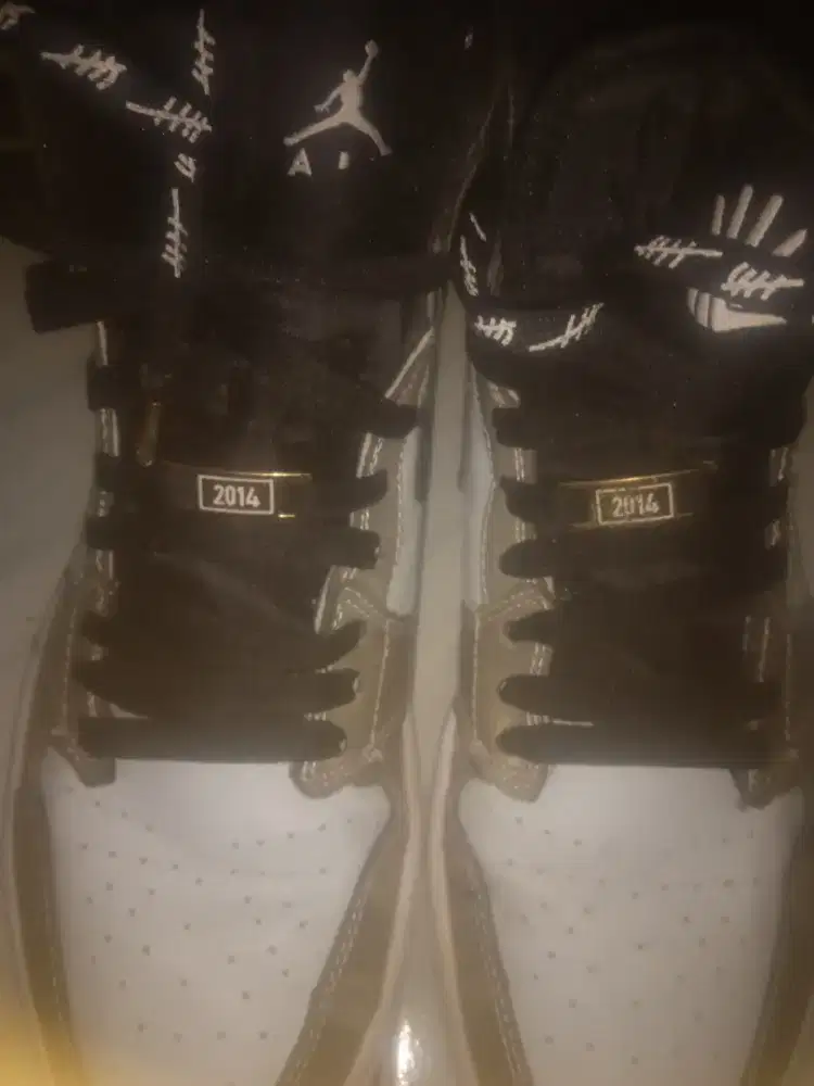 Sepatu second nike