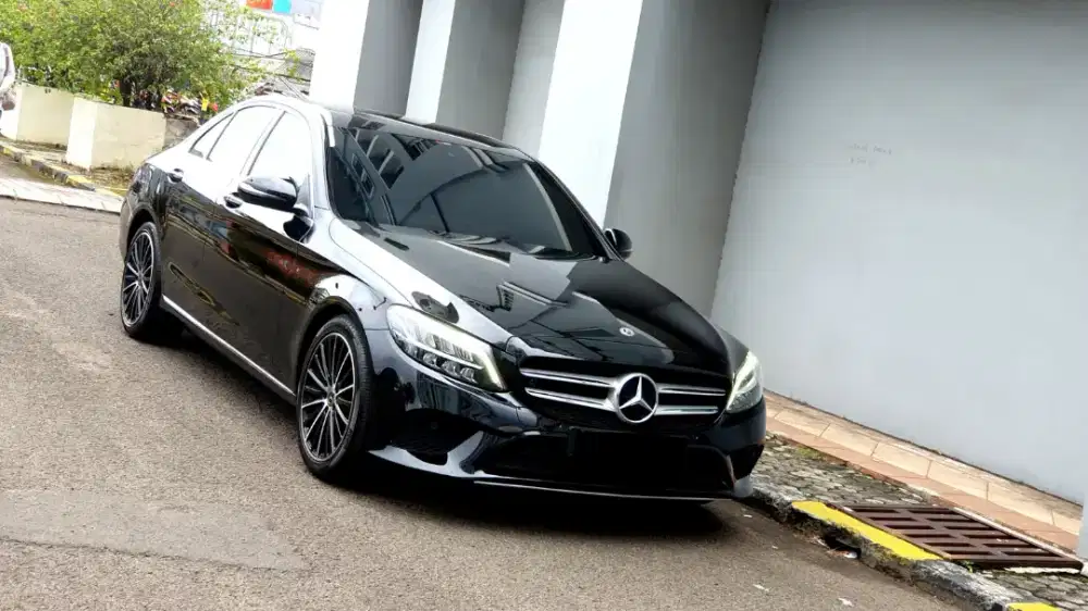 [ LOW KM ] Mercedes Benz Mercy C200 C 200 EQ Boost W205 AT 2019/202