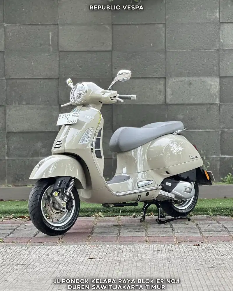 PIAGGIO VESPA GTS 150 4V IGET ABS ASR KEYLESS TH 2023 BEIGE SABBIA