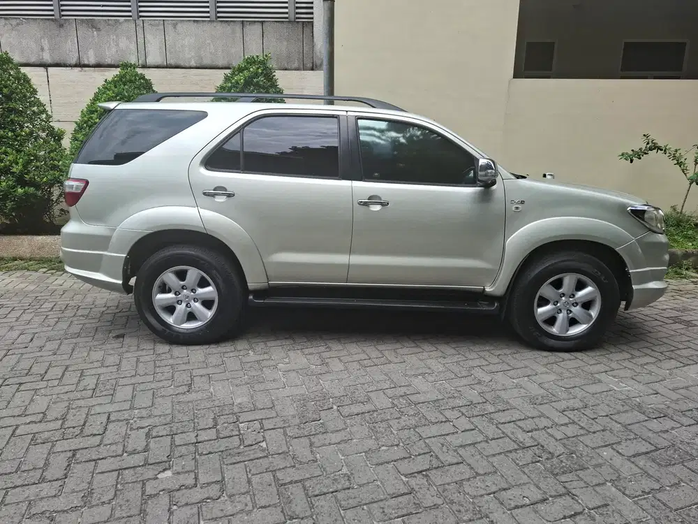Toyota Fortuner 2010 Diesel