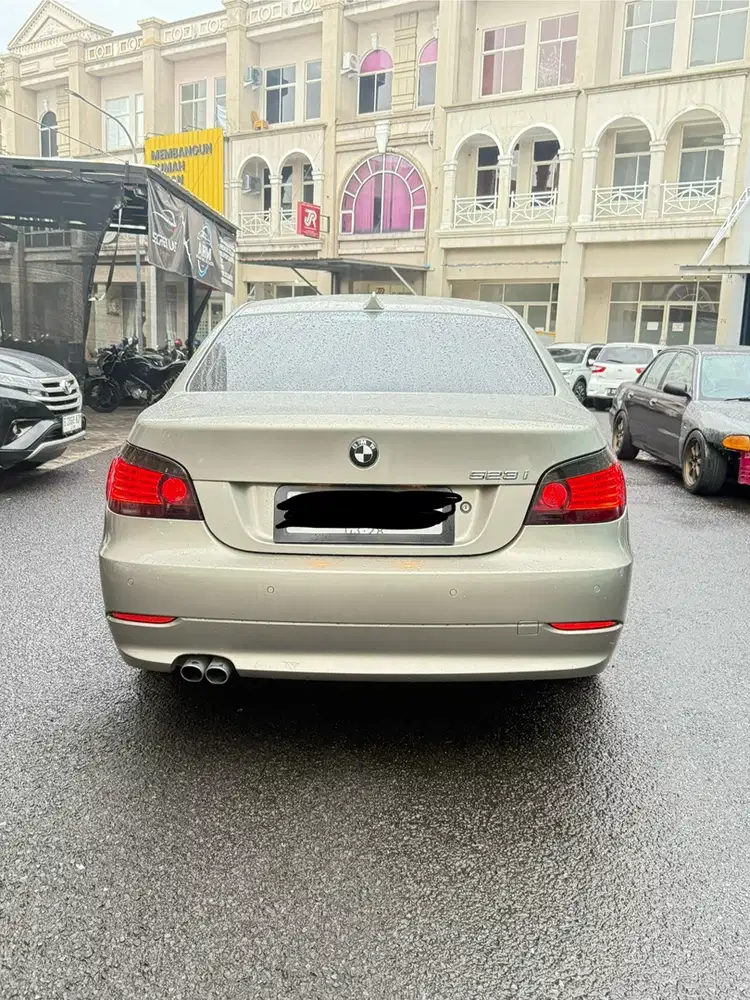 BMW 523i 2008 Bensin