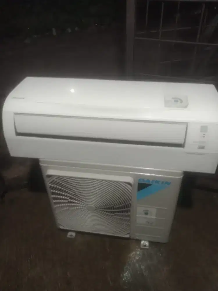 AC Daikin 1/2 pk r32 dingin