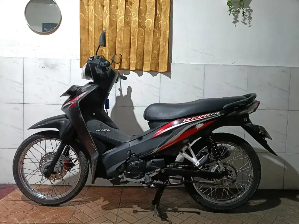 Revo fit tahun 2011 pajak isi/tt boleh gan cash lebih bagus