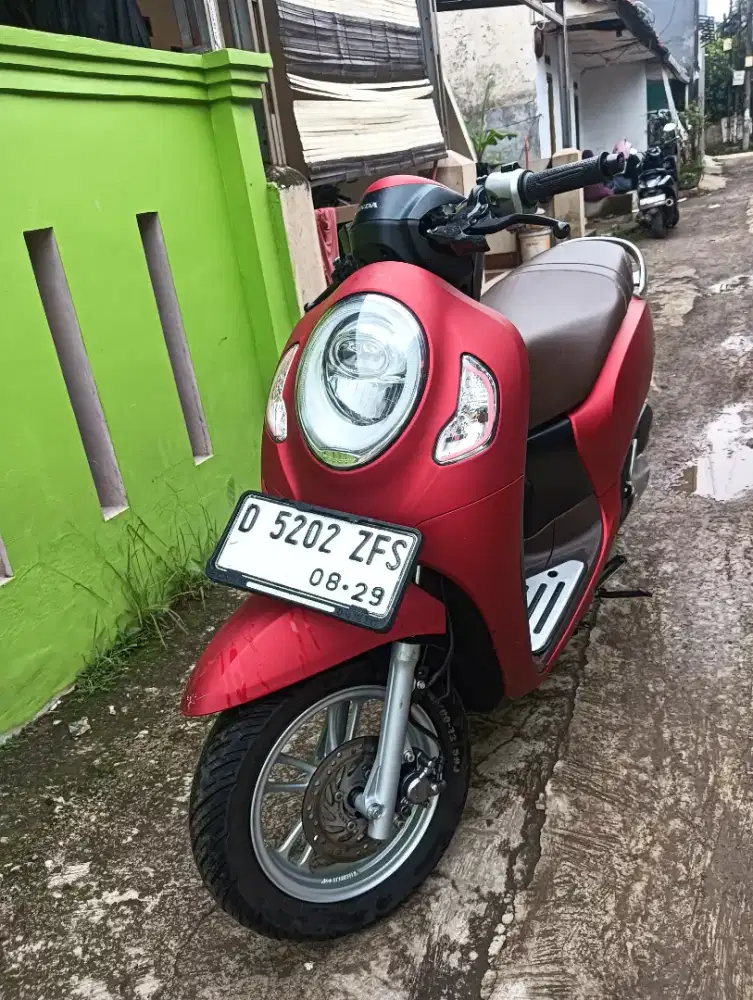 Scoopy prestige 2024