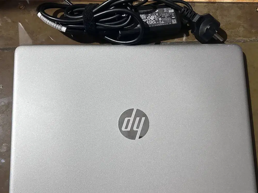 JUAL MURAH! Laptop HP 14s-dq5152TU  i5-Gen12 SSD-512GB RAM-16GB