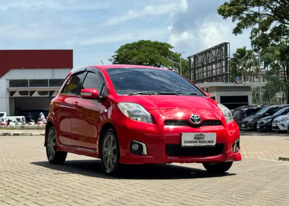 Toyota Yaris E 1.5 Bakpao Matic A/T 2012 Merah