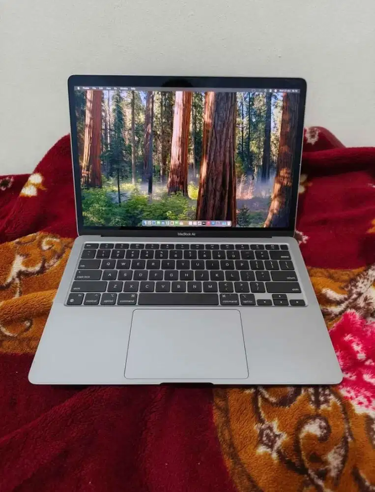 MACBOOK AIR 13INCH 2020 M1