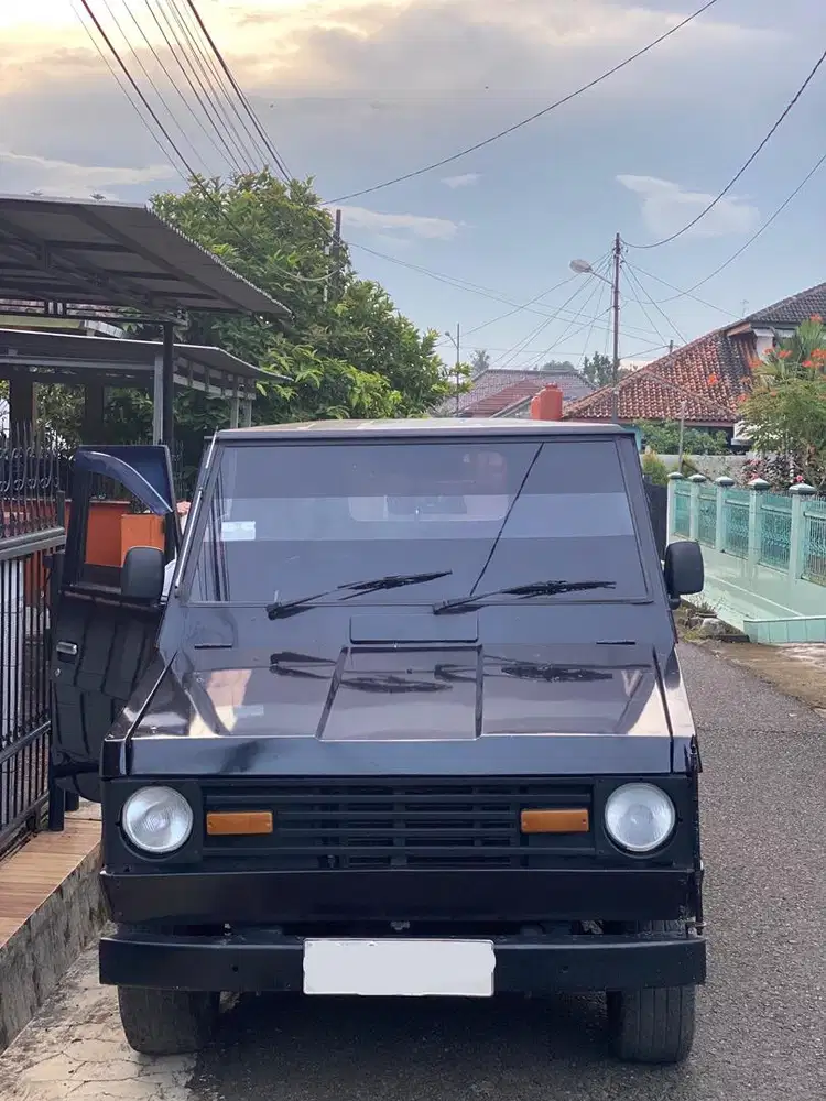 MOBIL TOYOTA KIJANG PICK UP