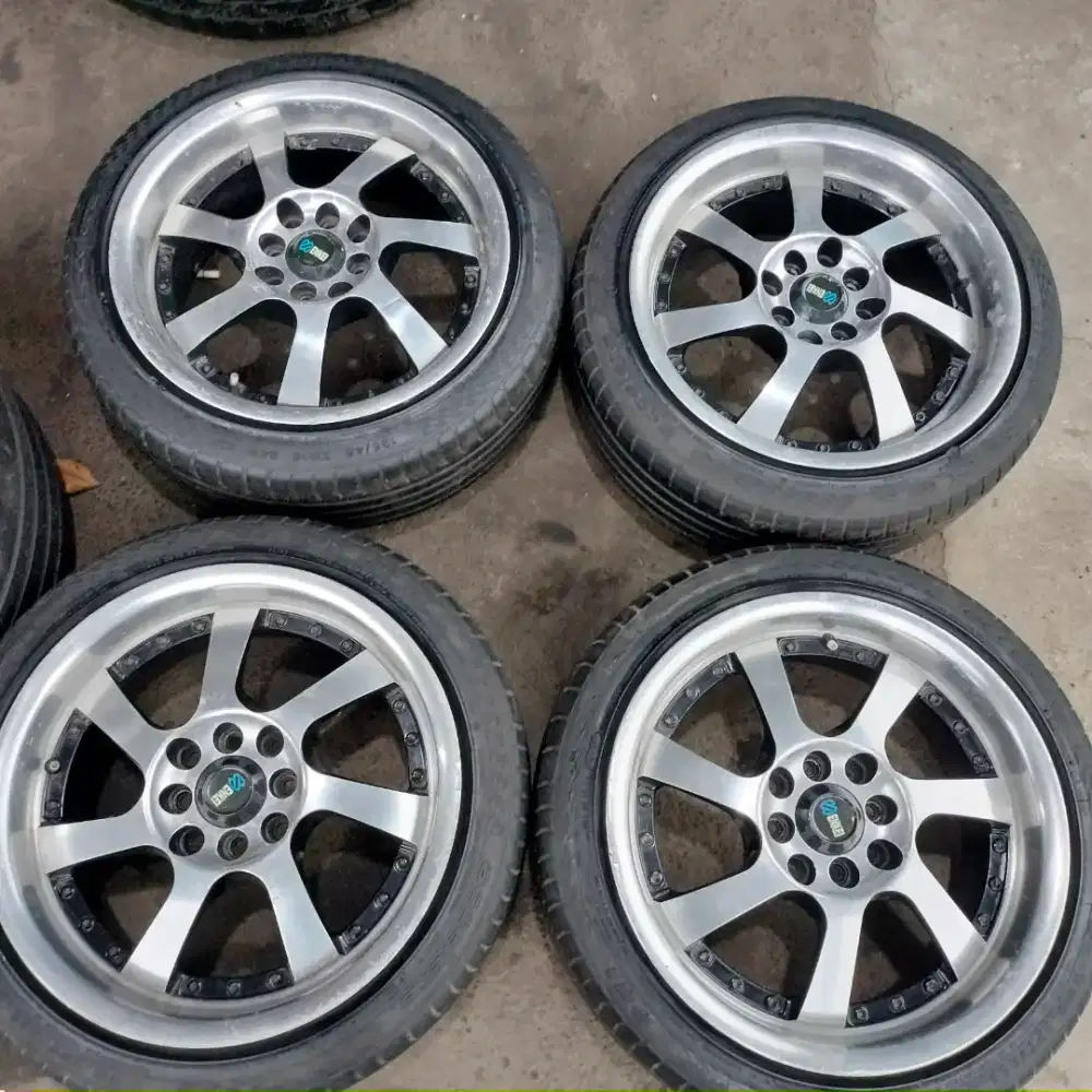 Velg ring 16 pcd 4x100/114,3 ET 38 ban 195/45 R16 calya Sigra Agya