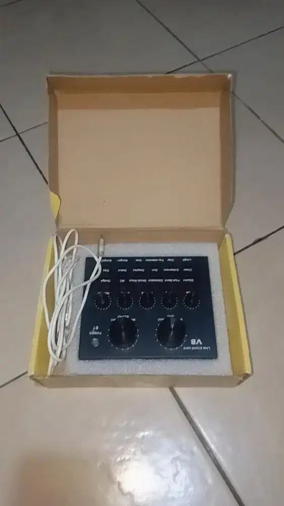 Sound card buat karaokean di live