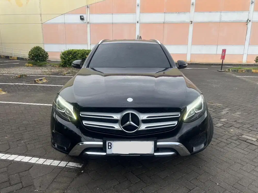 BU CASH !!! MERCEDES BENZ GLC 250 4MATIC NIK 2016