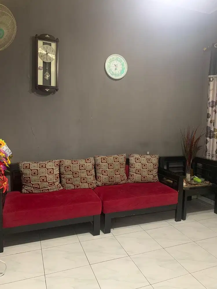 Jual sofa ruang tamu (sofa+bantal+meja)