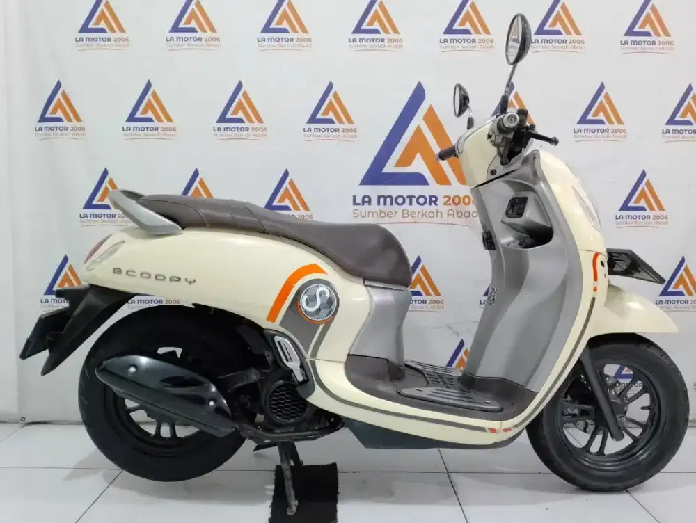 HONDA SCOOPY STYLISH THN 2021(TT/CASH/KREDIT)