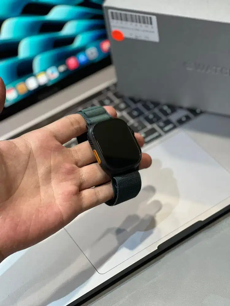 Second Apple Watch Ultra 2 49MM Black Titanium