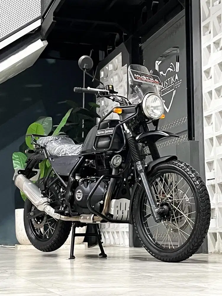 Motor Touring! Royal Endfield Himalayan 400 2018