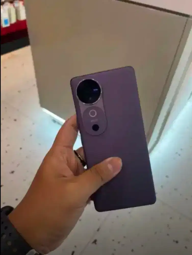 Jual cepat vivo v40 5g 256 mulus HP cas