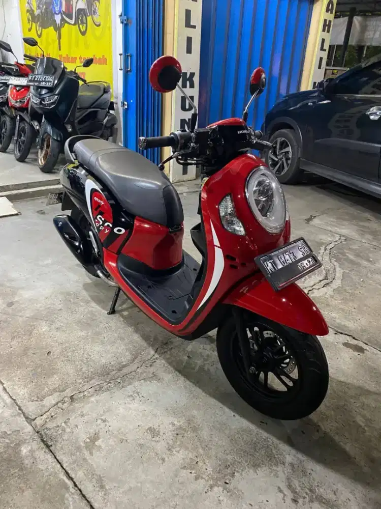 Di jual Scoopy 2021
