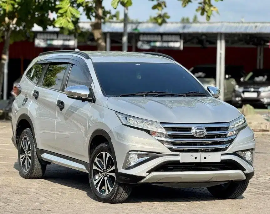 KM 80 Terios R Deluxe 2018 Manual Plat H Istimewa