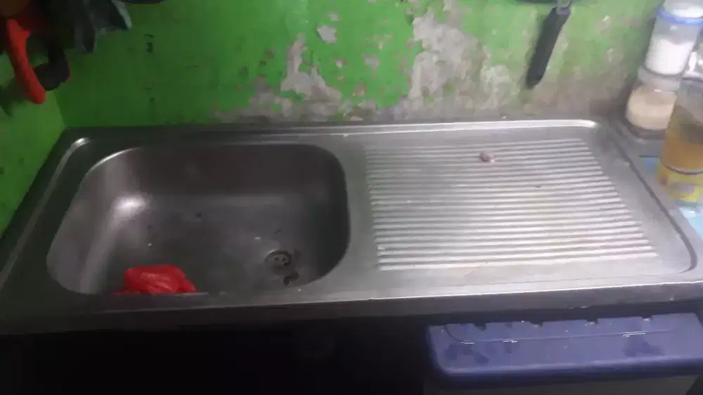 Wastafel cuci piring